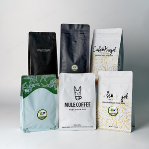 Sacchetto a fondo piatto personalizzato in plastica da 250 g per borse a fondo piatto in chicco di caffè